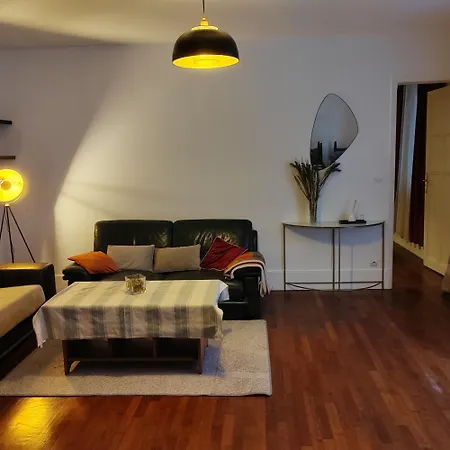 Le Bonheur Pantinois Apartment Exterior photo